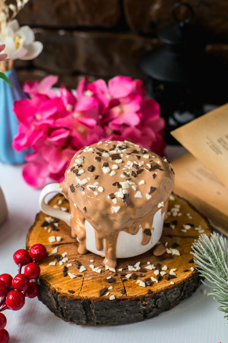 Molten Chocolate Avalanche Mug: A Decadent Dessert